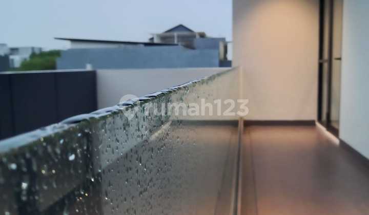 For Sale Luxury House Location Citraland International Golf Hill Surabaya 2