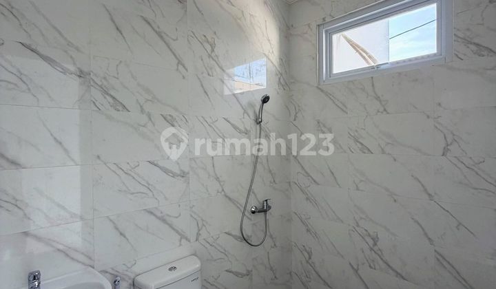 Dijual Rumah Bukit Plama Citraland Surabaya Dijual Rumah Bukit Plama Citraland Surabaya