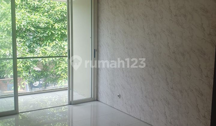 Dijual Rumah /Disewakan Lokasi Graha Natura 2