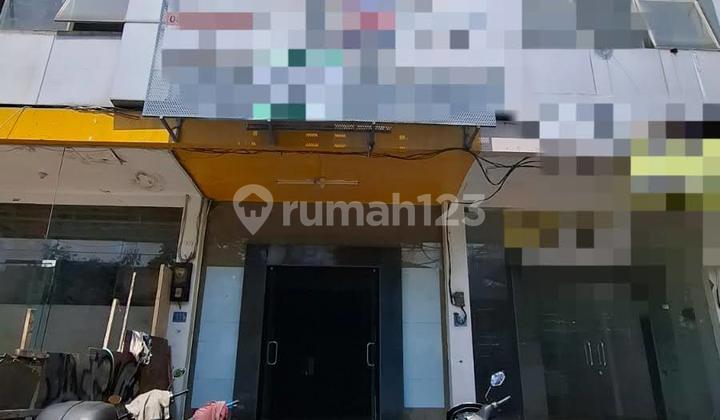 Translation: For Sale: Shop House located on Jln Kartini, Surabaya 2