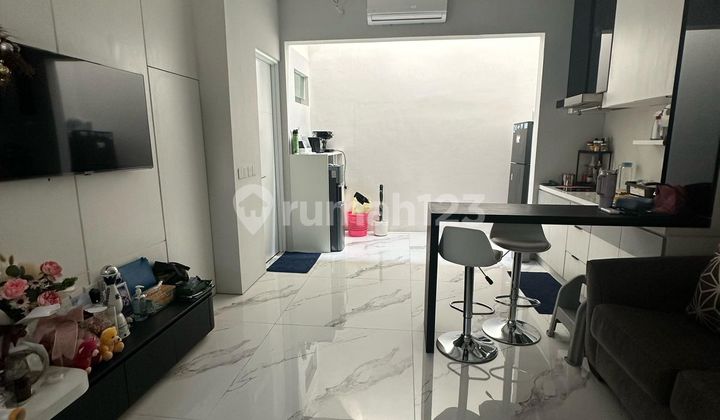 For Sale: Bukit Mas Tourist House, Paddington Cluster, 2-Story Front House 2