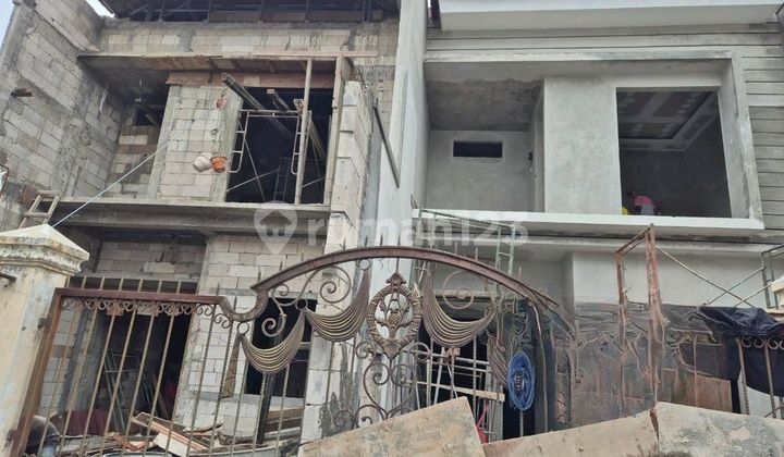 Dijual 3 Unit Rumah Minimalis 2 Lantai Siap Huni Darmo Harapan Indah 