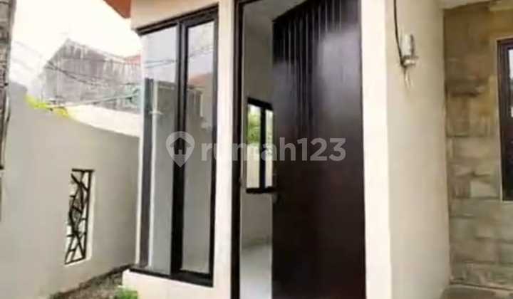 For Sale 2-Story Minimalist Hook House Ready to Occupied Mulyosari 2
