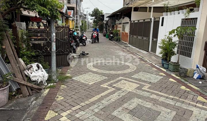 Dijual Rumah Kedinding Tengah Rumah Under Market Siap Huni Lingkungan Aman dan Bersih Dijual Rumah Kedinding Tengah Rumah Under Market Siap Huni Lingkungan Aman dan Bersih