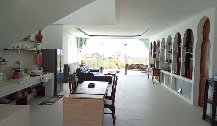 2-Story Villa with Private Swimming Pool Bali Ungasan