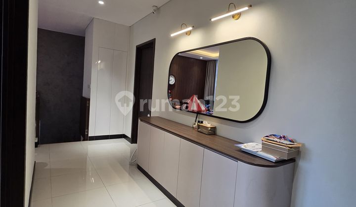 Rumah sangat bagus di Cluster Emily, Summarecon Bandung 2