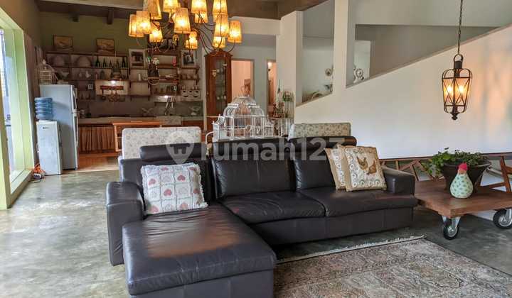 Rumah Asri dan Nyaman View Cantik di Dago Pakar