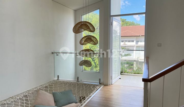 Rumah Mewah Keren 4 Lantai di Dago Pakar Bandung 2