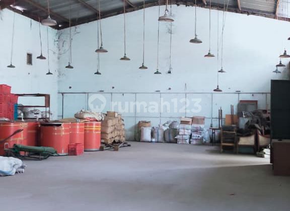 Gudang Sayap Nanarohana Bandung Akses Kendaraan Truk Engkel