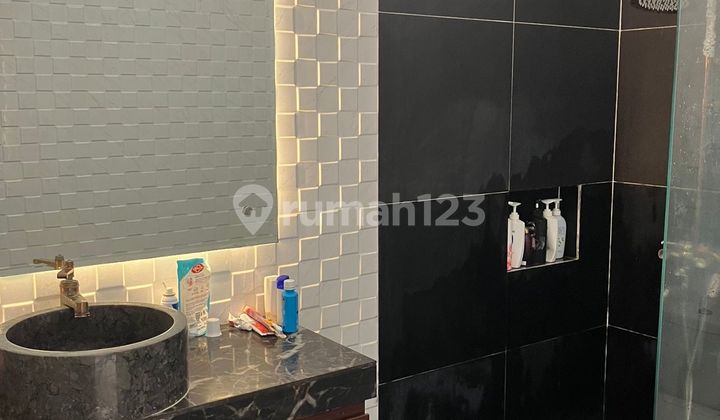 Rumah Bagus Asri Mewah Murah di Cipaku, Bandung 2