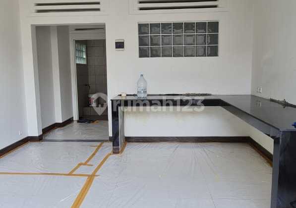 New Building Rental House American Classic Riau Wing Bandung 2