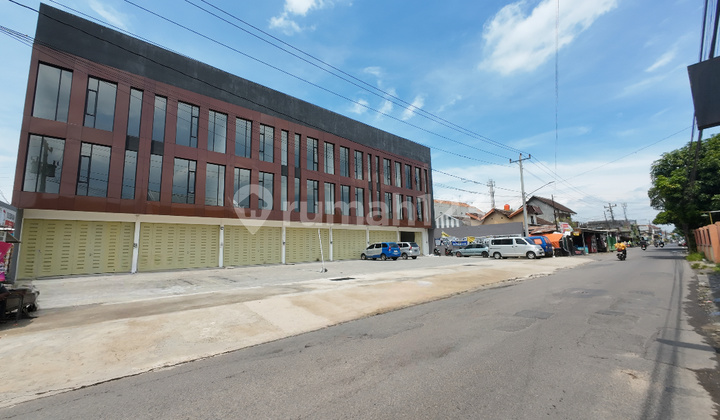 New Cheap Shop House in Colomadu Near Manahan Stadium Solo 2