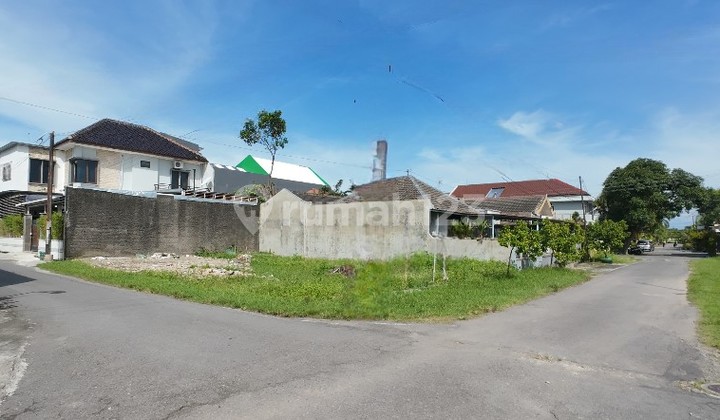 Tanah Hook Murah Area Kampus Ums di Karangasem Laweyan Solo Tanah Hook Murah Area Kampus Ums di Karangasem Laweyan Solo