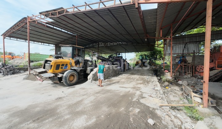 The sand production business in Kebonarum Klaten is already operational, including equipment. The sand production business in Kebonarum Klaten is already operational, including equipment.