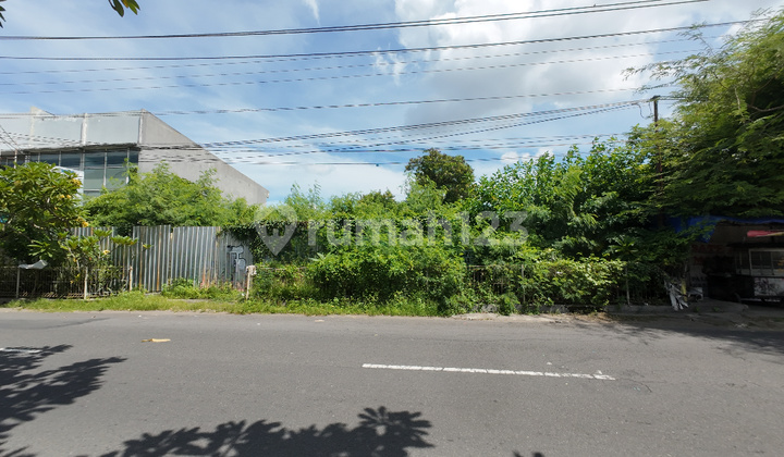 Land 2,952 M2 in Panularan Laweyan Solo, Central City Business Area.