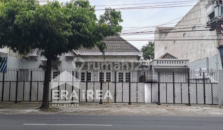 Ruang Usaha di Laweyan Solo Akses Ramai Cocok untuk Usaha Cafe Ruang Usaha di Laweyan Solo Akses Ramai Cocok untuk Usaha Cafe