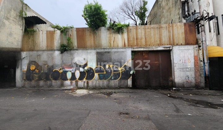 Land 1,000 M2 in Jebres Solo Area Pasar Gedhe Suitable for Business