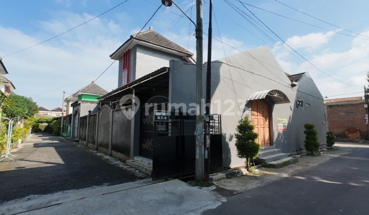 Rumah hook murah di Gentan Solo dekat Luwes Gentan Rumah hook murah di Gentan Solo dekat Luwes Gentan