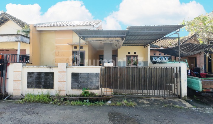 Rumah murah di Gumpang Kartosuro Solo dekat Superindo Rumah murah di Gumpang Kartosuro Solo dekat Superindo