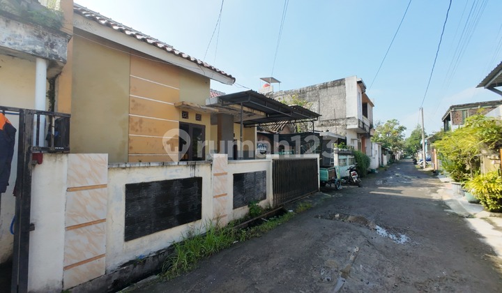 Rumah murah di Gumpang Kartosuro Solo dekat Superindo 2