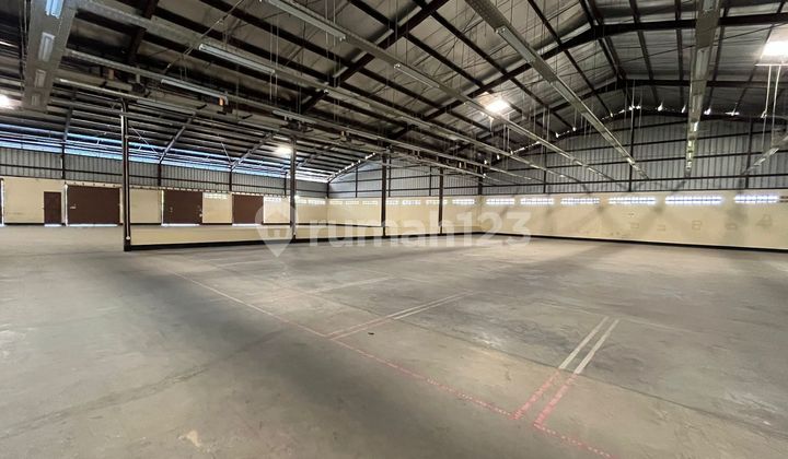 Warehouse 3,415 M2 in Donohudan Ngemplak Solo Container Access Warehouse 3,415 M2 in Donohudan Ngemplak Solo Container Access