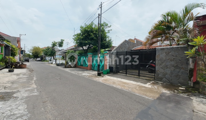 Tanah Murah 462 M2 Tengah Kota Solo di Kratonan Serengan