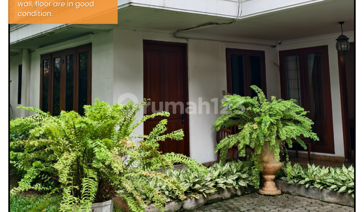 Rumah 2 Lantai 16x31,5 4+2 Kt Kolam Renang Siap Huni Kebayoran Baru