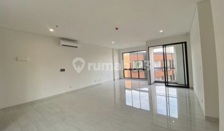 For Rent / For Sale Lloyd Alam Sutera Apartment Tangerang 2 Bedroom