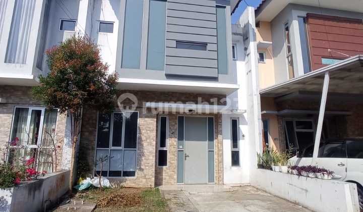 Rumah 2 Lantai Victorian Style Siap Huni di Perum Casablanca, Tasikmalaya