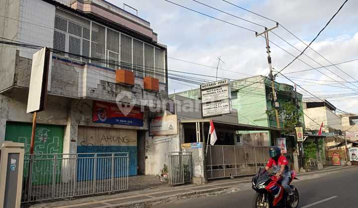 Dijual Ruko3 Lantai Lokasi Strategis Jl. Paseh, Tasikmalaya