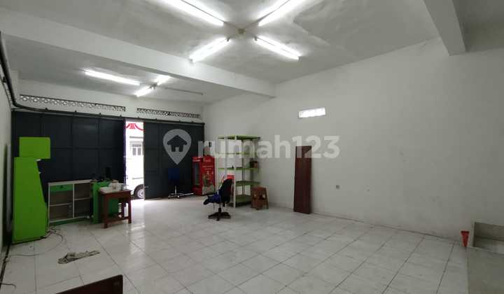 For Sale: Primajasa Pool Back Hook Shop House 2