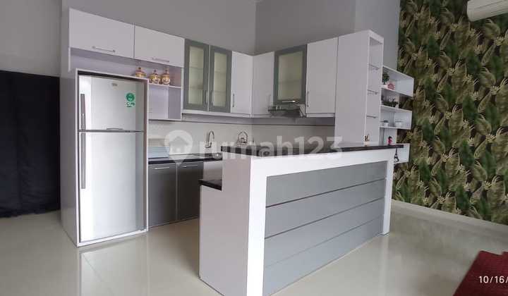 Rumah Hook Mewah Siap Huni dengan Taman Belakang yang Luas di Perum Mutira Indah Panglayungan, Tasikmalaya Rumah Hook Mewah Siap Huni dengan Taman Belakang yang Luas di Perum Mutira Indah Panglayungan, Tasikmalaya