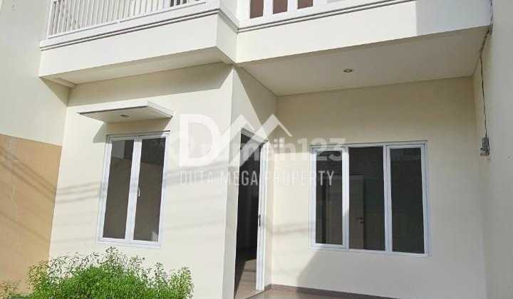 For Sale Beautiful Ready-to-Live House in Graha Raya Bintaro 2