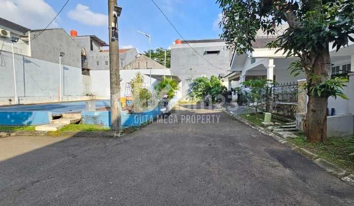 Rumah Nyaman Dalam Cluster Graha Raya Bintaro 2