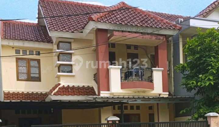 Di ******** Rumah Di Kemang Pratama 3