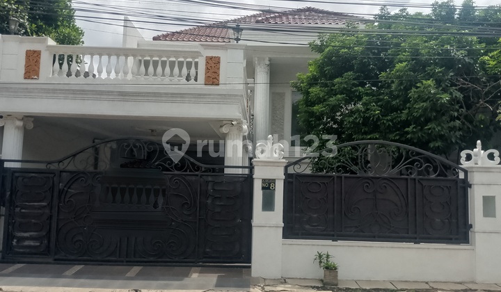 Rumah Bagus Dan Nyaman Lokasi Strategis 