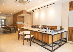 2-Story Shop-House on Raya Kerobokan - Seminyak, Badung with SHM (Freehold Title) 2