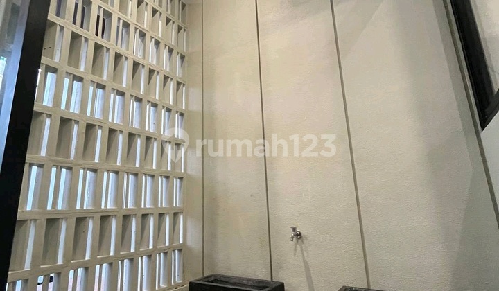 Klampis Semolo Timur 2