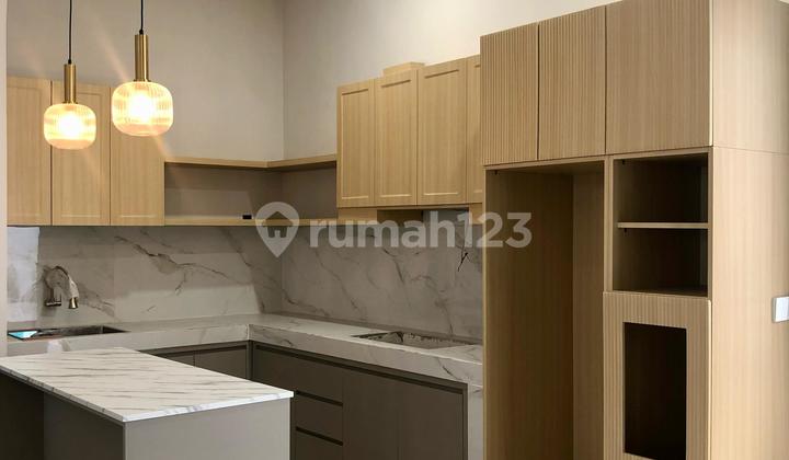 Regency Two Horses 2