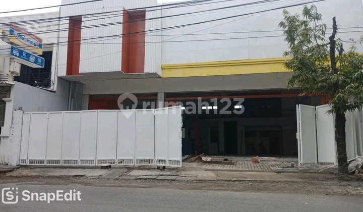 Nol Jalan di Raya Rungkut Asri