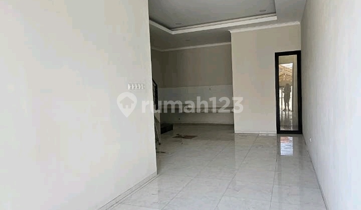 Rumah Baruk Barat Surabaya Timur 2