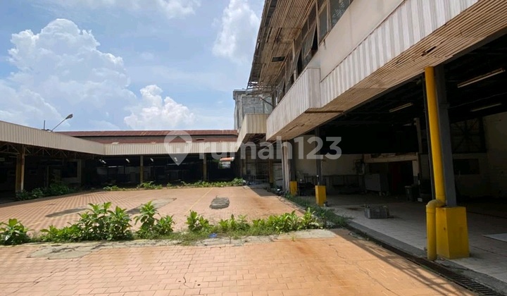 Komersial Area Raya Kedungdoro ~ Surabaya Pusat Komersial Area Raya Kedungdoro ~ Surabaya Pusat