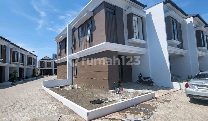 Regency One East Point