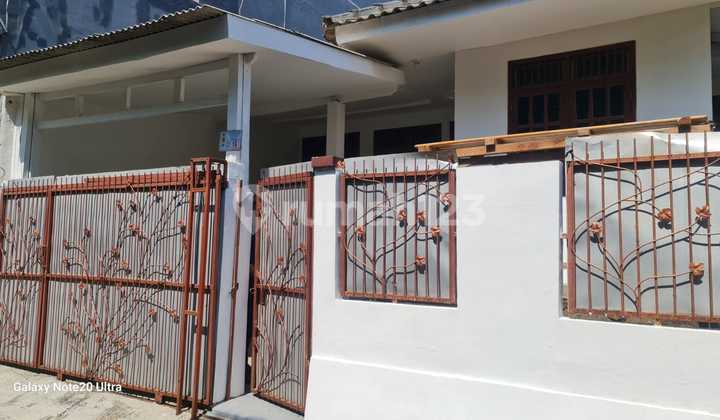 Ready-to-Occupy House with a Comfortable Environment, Privately Owned