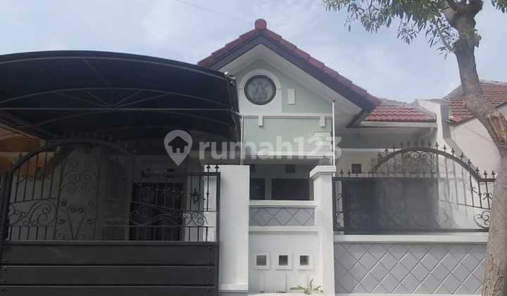 For Rent House in Graha Sampurna, Near Babatan Mukti, Royal Residence, Bukit Mas Tourism, Near Wijaya Hospital