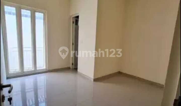 Disewakan Murah Rumah Siap Huni Darmo Permai Utara Surabaya 2