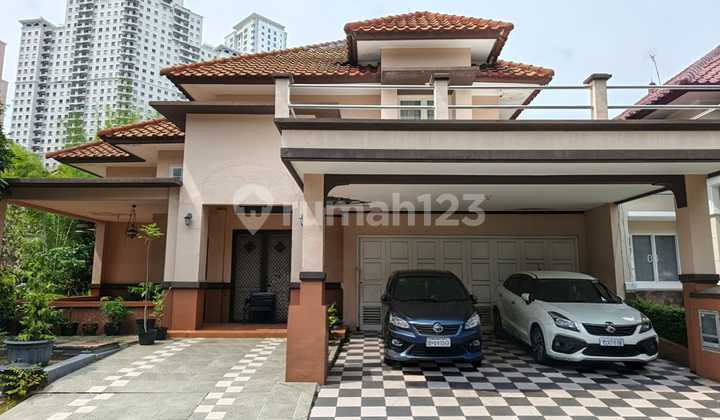 Cheap, Need to Sell Fast House in Villa Regency Pakuwon Indah Surabaya Near PTC, Pakuwon Mall 2