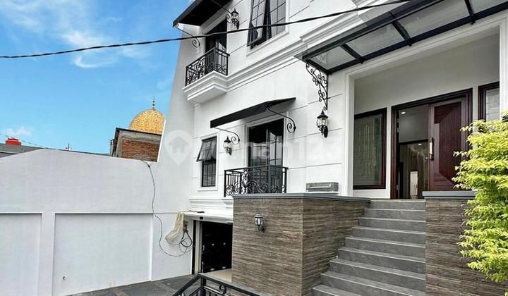 New Menteng Area House Private Lift Swimming Pool 2