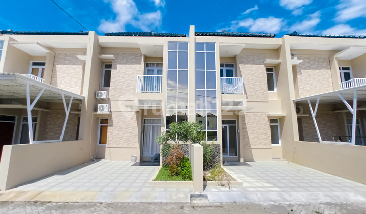 Rumah 2 Lantai Gentan Bonus Kanopi & Ac Free BPHTB SHM Ready Rumah 2 Lantai Gentan Bonus Kanopi & Ac Free BPHTB SHM Ready