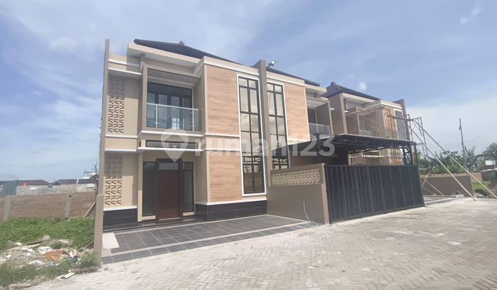 Rumah 2 Lantai Solo Baru bisa Dp 0% SHM Ready 2